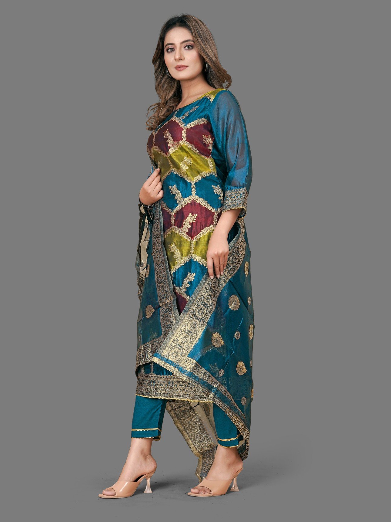 Organza Set - Image 3